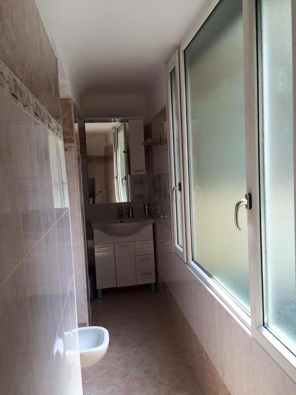 فيركوراجو La Piazza B&B الغرفة الصورة
