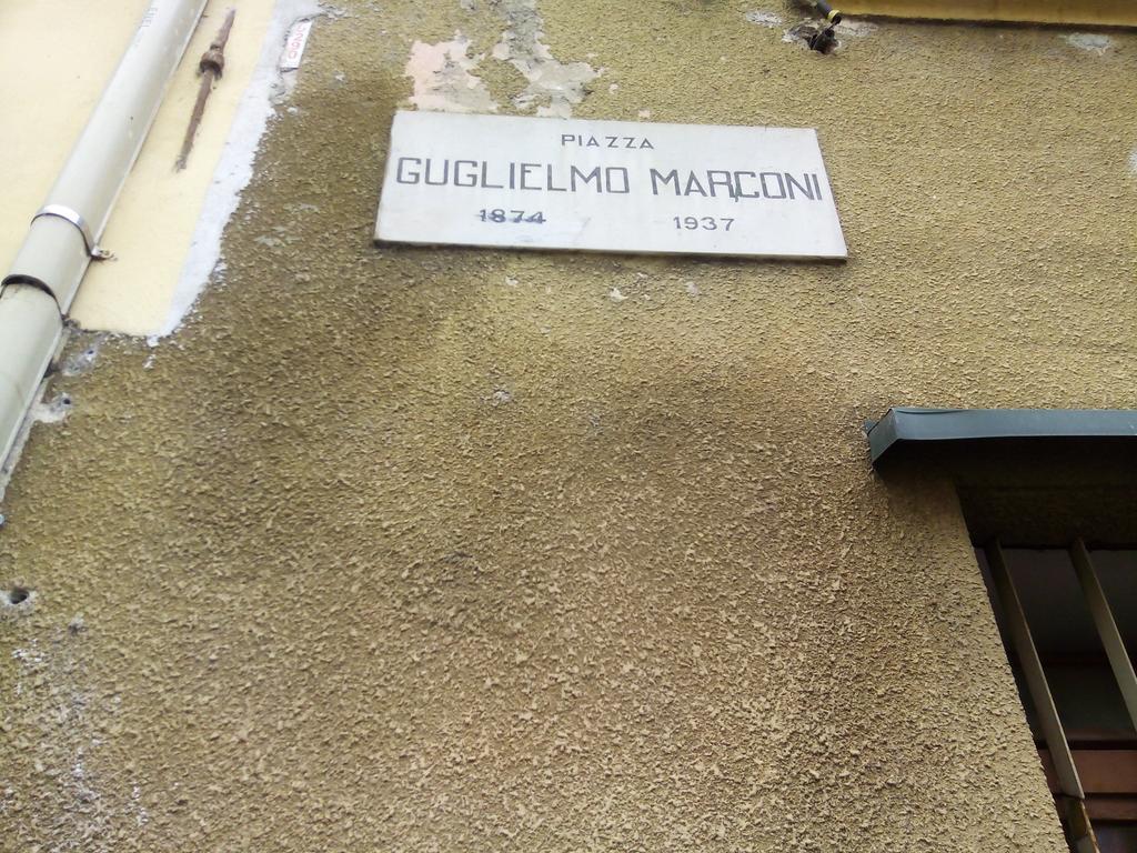 فيركوراجو La Piazza B&B المظهر الخارجي الصورة